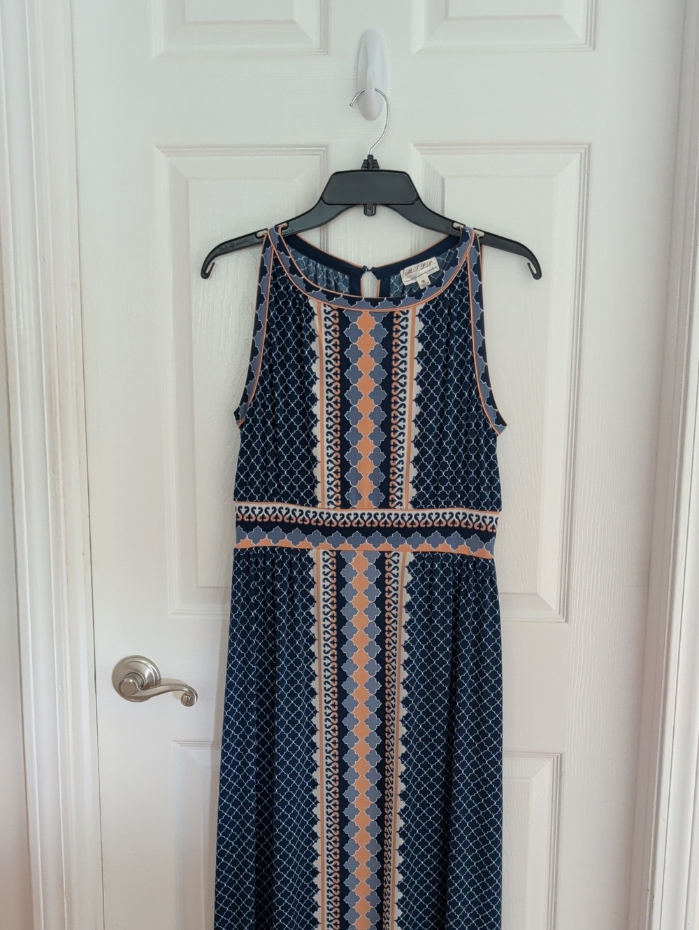 Sleeveless Navy and Peach Patterned Maxi Dress